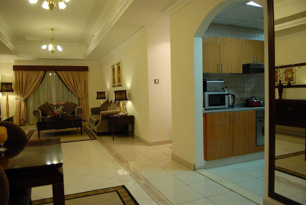 Al Manar Hotel Apartments Dubái Exterior foto